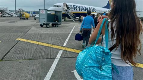 kipling ryanair approved bag.